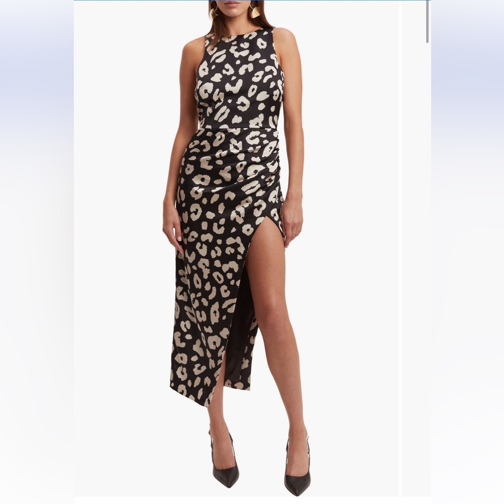 NWT Bardot Danika Animal Print Midi Dress